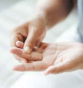 Hand &amp; Wrist Injuries